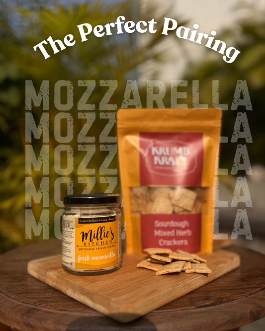 Mozzarella Cheese + Cracker Combo