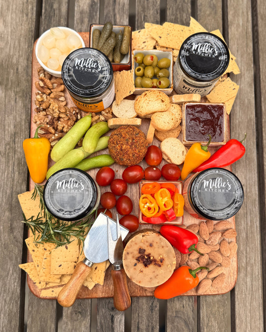 Party Diwali Cheese Platter (Serves 10)